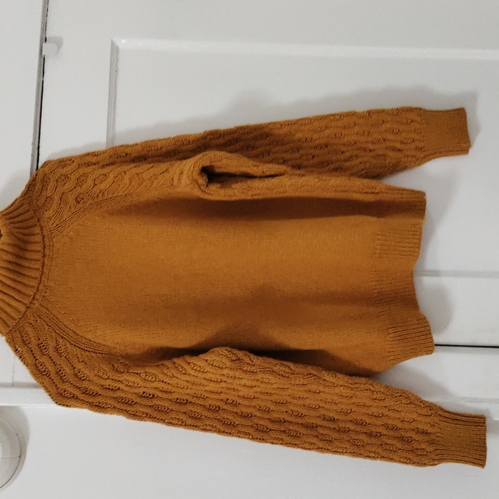 Sweater - Picture 2 of 2